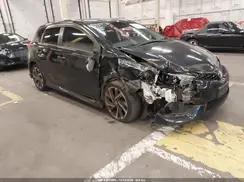 JTNKARJE1JJ562811 2018 TOYOTA COROLLA