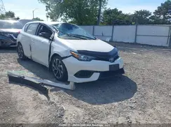 JTNKARJE1JJ565918 2018 TOYOTA COROLLA