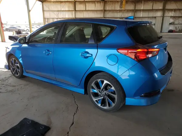 JTNKARJE1JJ566003 2018 TOYOTA COROLLA - Image 2