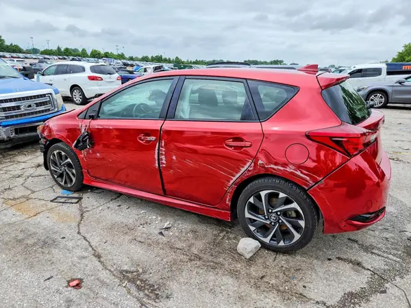 JTNKARJE1JJ568592 2018 TOYOTA COROLLA - Image 2