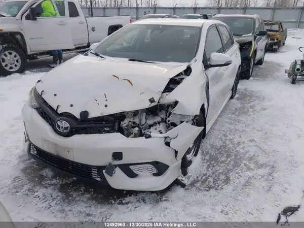 JTNKARJE2HJ527852 2017 TOYOTA COROLLA - Image 2