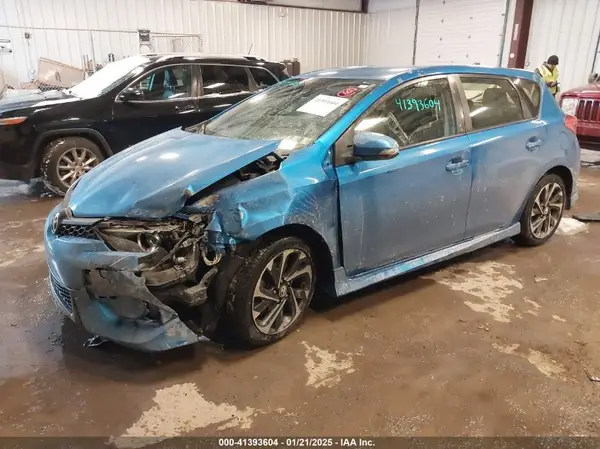 JTNKARJE2HJ528757 2017 TOYOTA COROLLA - Image 2