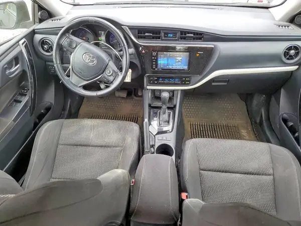 JTNKARJE2HJ529147 2017 TOYOTA COROLLA - Image 8