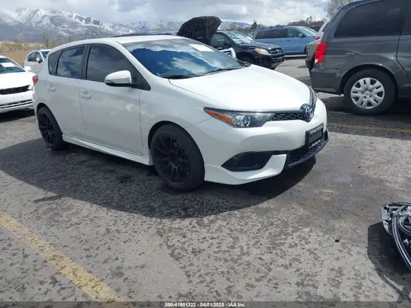 JTNKARJE2HJ532856 2017 TOYOTA COROLLA - Image 1