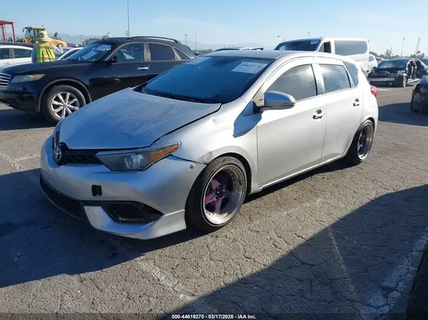 JTNKARJE2HJ540679 2017 TOYOTA COROLLA - Image 2