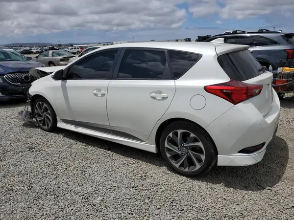 JTNKARJE2HJ546921 2017 TOYOTA COROLLA - Image 2