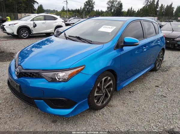 JTNKARJE2JJ554197 2018 TOYOTA COROLLA - Image 2