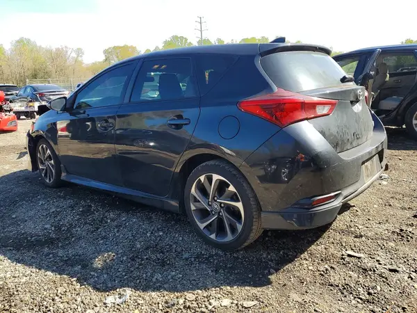 JTNKARJE2JJ555026 2018 TOYOTA COROLLA - Image 2