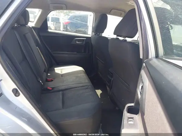 JTNKARJE2JJ555589 2018 TOYOTA COROLLA - Image 8