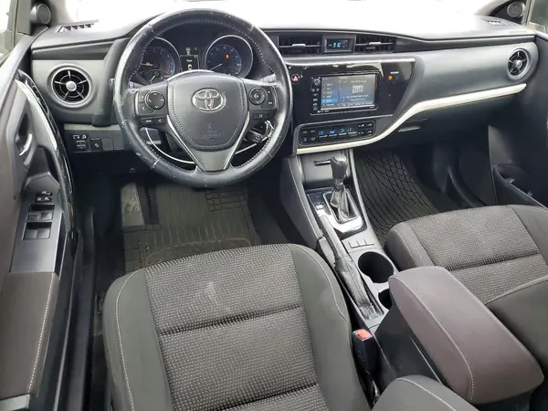 JTNKARJE2JJ556659 2018 TOYOTA COROLLA - Image 8