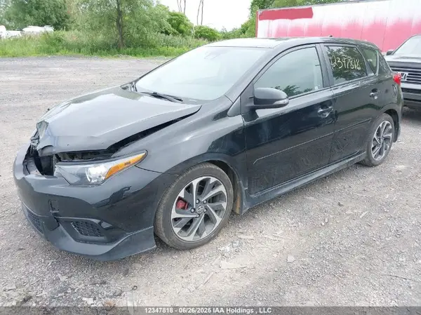 JTNKARJE2JJ561036 2018 TOYOTA COROLLA - Image 2