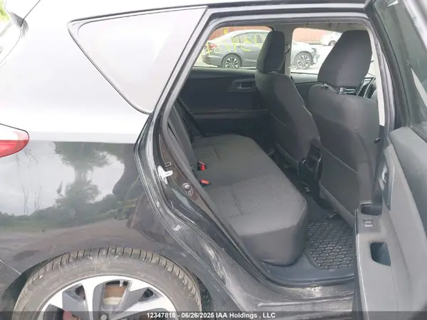 JTNKARJE2JJ561036 2018 TOYOTA COROLLA - Image 8