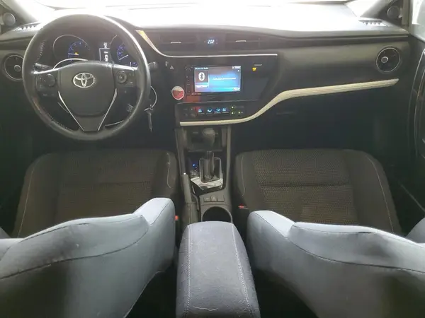 JTNKARJE2JJ565426 2018 TOYOTA COROLLA - Image 8