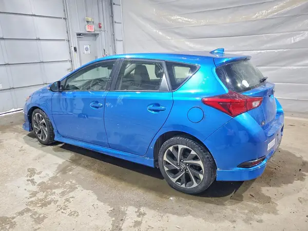 JTNKARJE2JJ567872 2018 TOYOTA COROLLA - Image 2