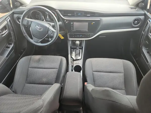 JTNKARJE2JJ573722 2018 TOYOTA COROLLA - Image 8