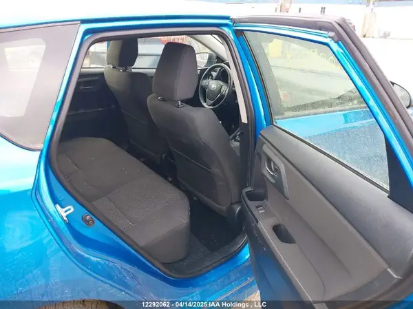 JTNKARJE2JJ574384 2018 TOYOTA COROLLA - Image 8
