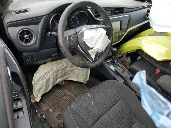 JTNKARJE3HJ527004 2017 TOYOTA COROLLA - Image 8