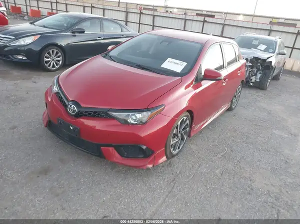 JTNKARJE3HJ529691 2017 TOYOTA COROLLA - Image 2