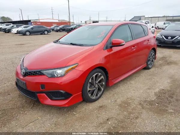 JTNKARJE3HJ535586 2017 TOYOTA COROLLA - Image 2