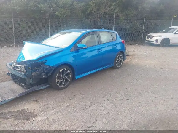 JTNKARJE3HJ536432 2017 TOYOTA COROLLA - Image 2
