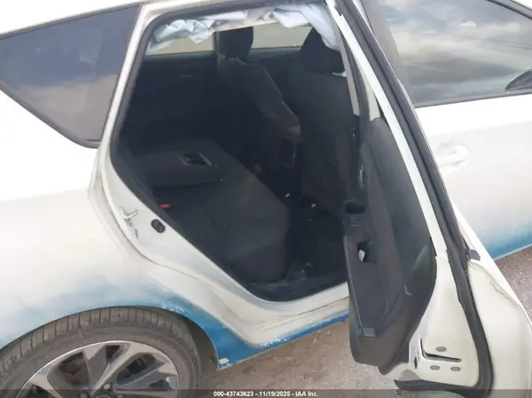 JTNKARJE3HJ537757 2017 TOYOTA COROLLA - Image 8
