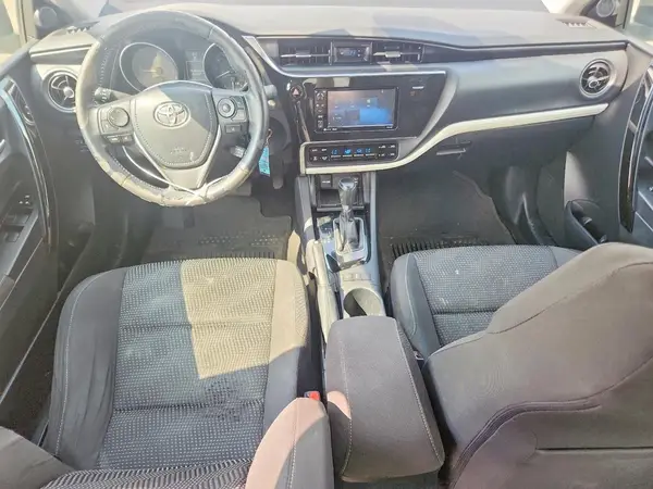 JTNKARJE3HJ537869 2017 TOYOTA COROLLA - Image 8