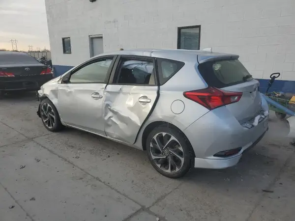 JTNKARJE3HJ539069 2017 TOYOTA COROLLA - Image 2