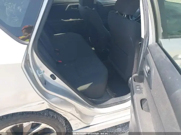 JTNKARJE3HJ544286 2017 TOYOTA COROLLA - Image 8