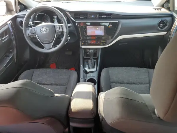 JTNKARJE3HJ545616 2017 TOYOTA COROLLA - Image 8