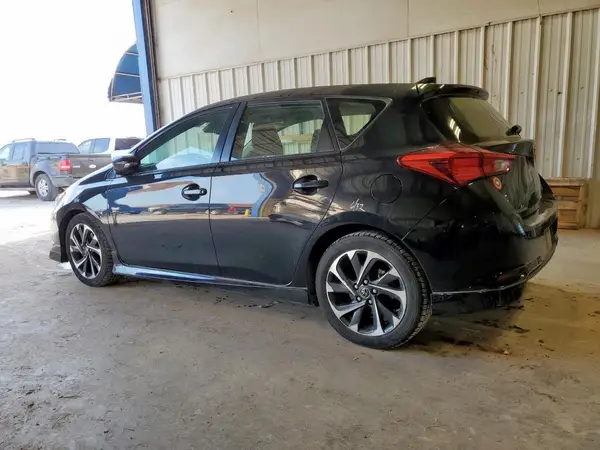 JTNKARJE3HJ546989 2017 TOYOTA COROLLA - Image 2