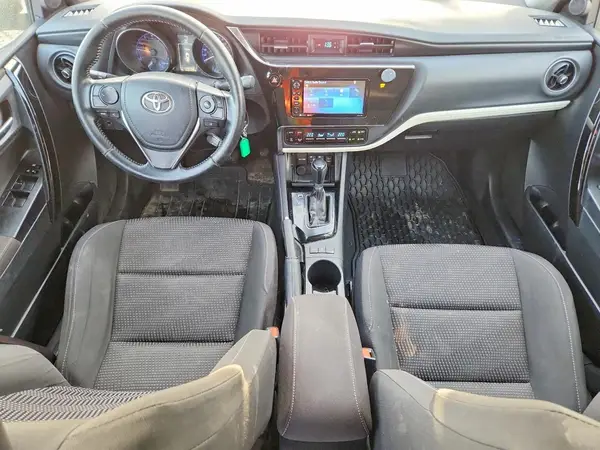 JTNKARJE3HJ547723 2017 TOYOTA COROLLA - Image 8