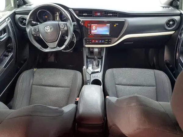 JTNKARJE3HJ552484 2017 TOYOTA COROLLA - Image 8