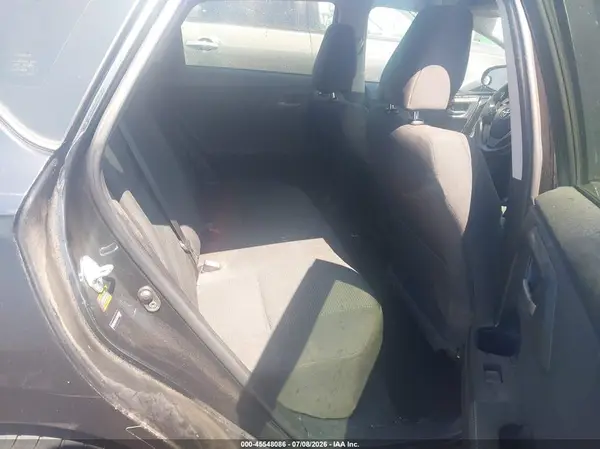 JTNKARJE3JJ558209 2018 TOYOTA COROLLA - Image 8