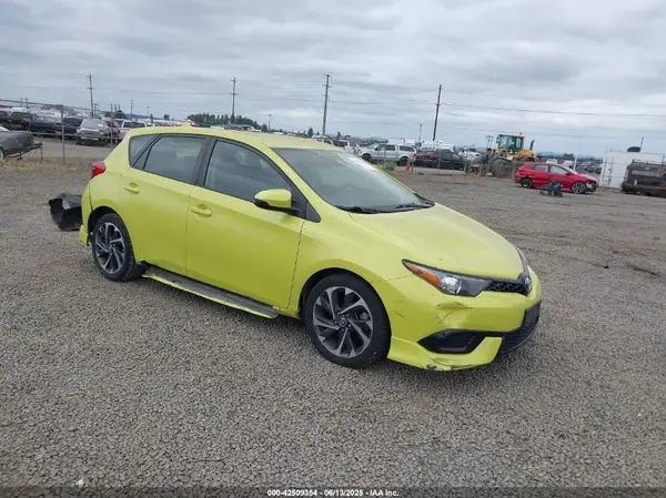 JTNKARJE3JJ559148 2018 TOYOTA COROLLA - Image 1