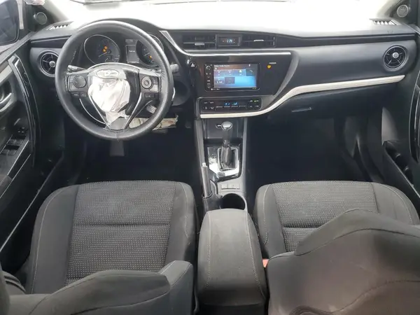 JTNKARJE3JJ559800 2018 TOYOTA COROLLA - Image 8