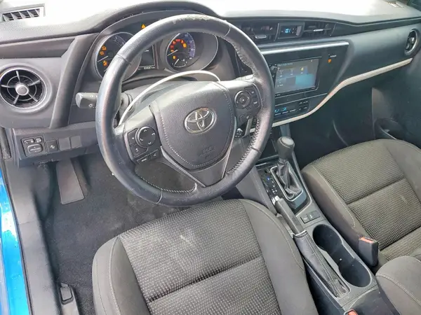 JTNKARJE3JJ561918 2018 TOYOTA COROLLA - Image 8
