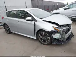 JTNKARJE3JJ563040 2018 TOYOTA COROLLA