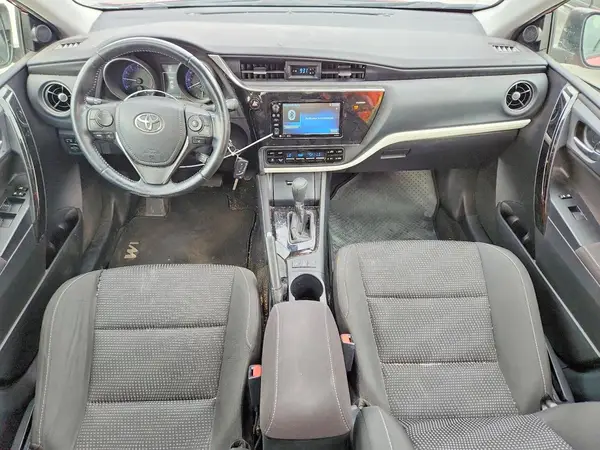JTNKARJE3JJ569081 2018 TOYOTA COROLLA - Image 8