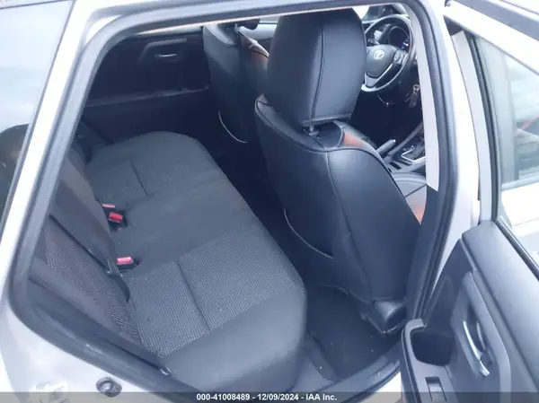 JTNKARJE3JJ569503 2018 TOYOTA COROLLA - Image 8