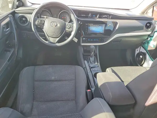 JTNKARJE3JJ570263 2018 TOYOTA COROLLA - Image 8