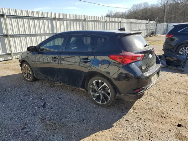 JTNKARJE3JJ571574 2018 TOYOTA COROLLA - Image 2