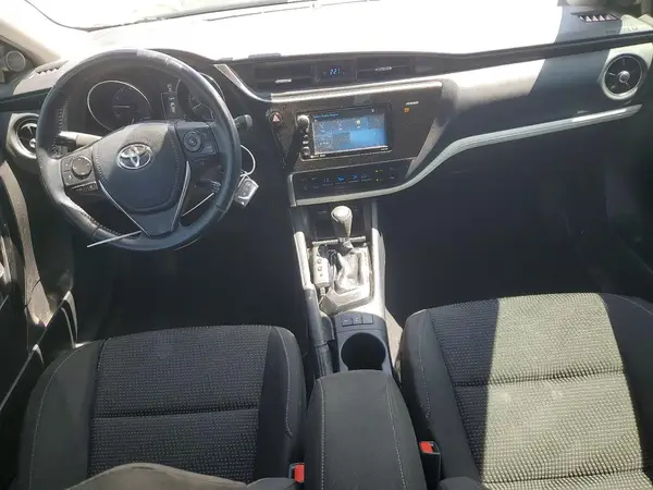 JTNKARJE3JJ572031 2018 TOYOTA COROLLA - Image 8