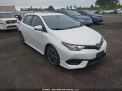 JTNKARJE3JJ576144 2018 TOYOTA COROLLA