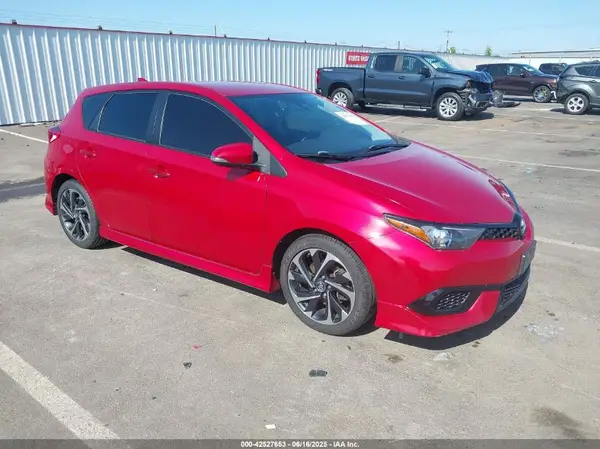 JTNKARJE3JJ576371 2018 TOYOTA COROLLA - Image 1