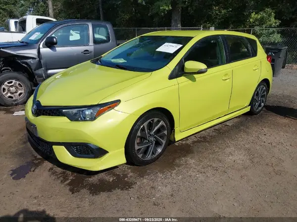 JTNKARJE4HJ523849 2017 TOYOTA COROLLA - Image 2