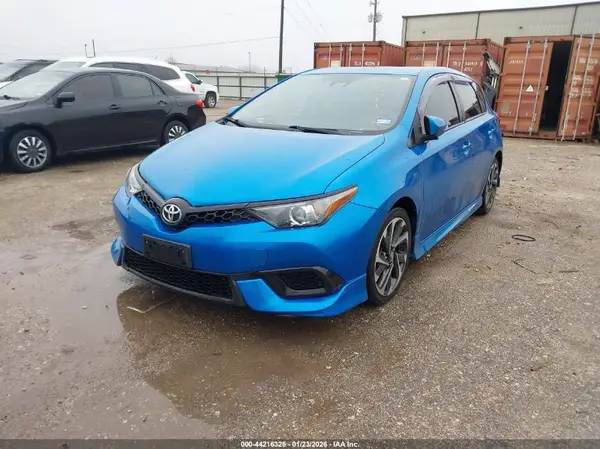 JTNKARJE4HJ532387 2017 TOYOTA COROLLA - Image 2