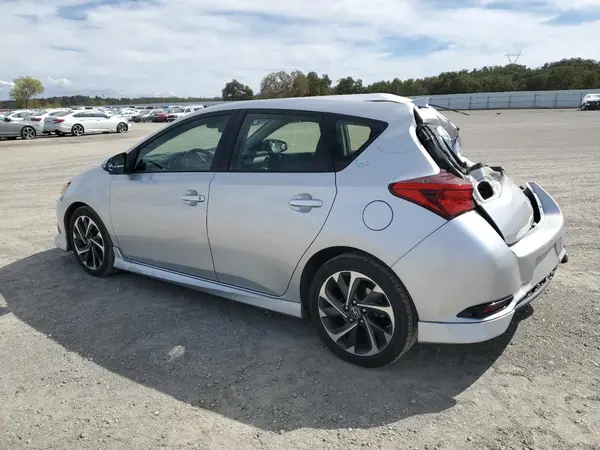 JTNKARJE4HJ544085 2017 TOYOTA COROLLA - Image 2