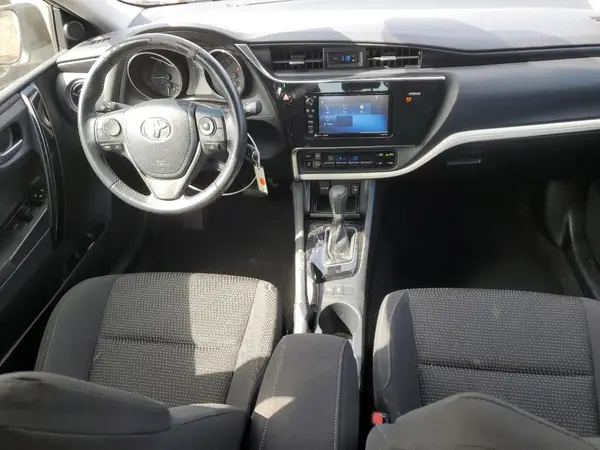 JTNKARJE4HJ545172 2017 TOYOTA COROLLA - Image 8