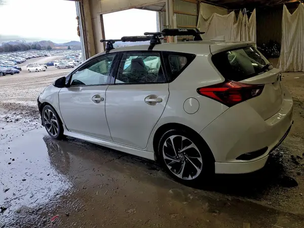 JTNKARJE4HJ545690 2017 TOYOTA COROLLA - Image 2