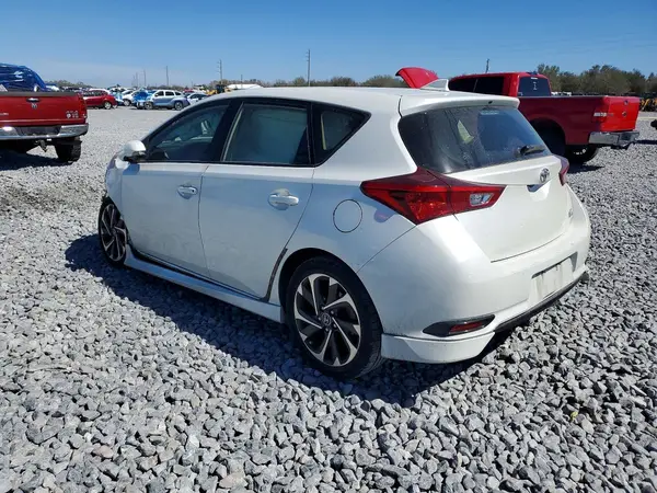 JTNKARJE4JJ553794 2018 TOYOTA COROLLA - Image 2